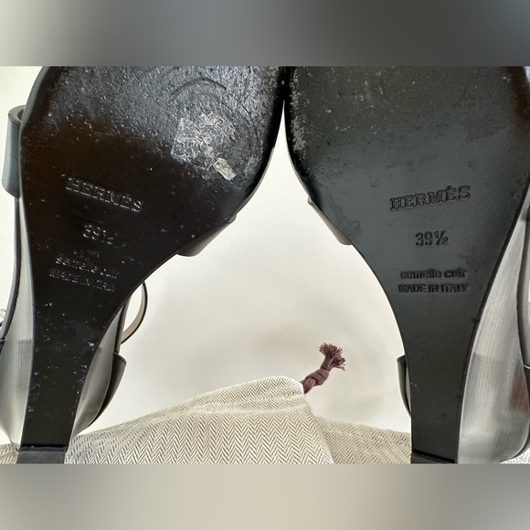 HERMES Legend BLACK SANDALS SIZE 39 1/2. - Picture 9 of 15